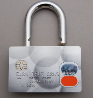 credit card security is more safer to carry cash or credit card