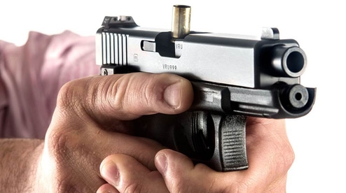 Stove pipe malfunction in pistols