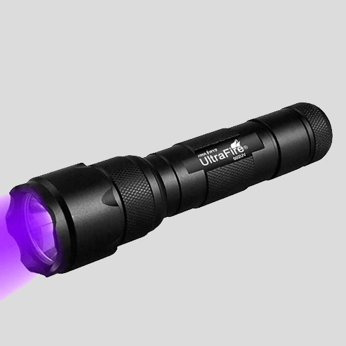 UV light black light flashlight