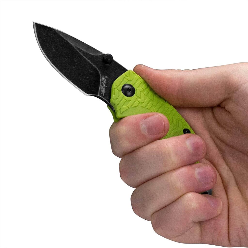 Pocket knives that twill fit in your hand